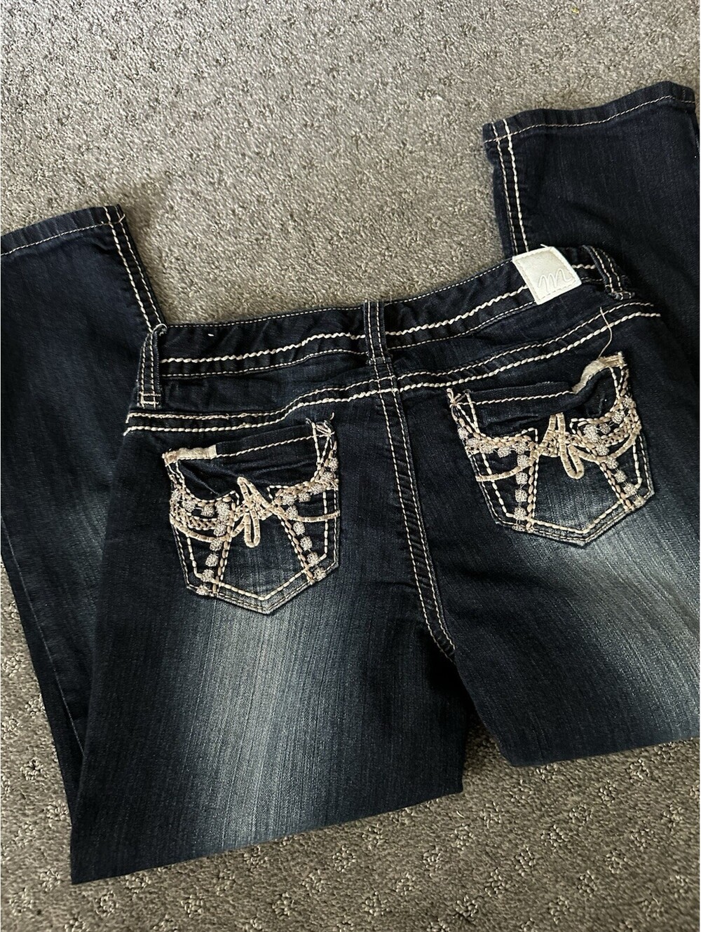Maurices Girls Bootcut Jeans Dark Wash Stretch Embroidered 23" Inseam 1/2 REG